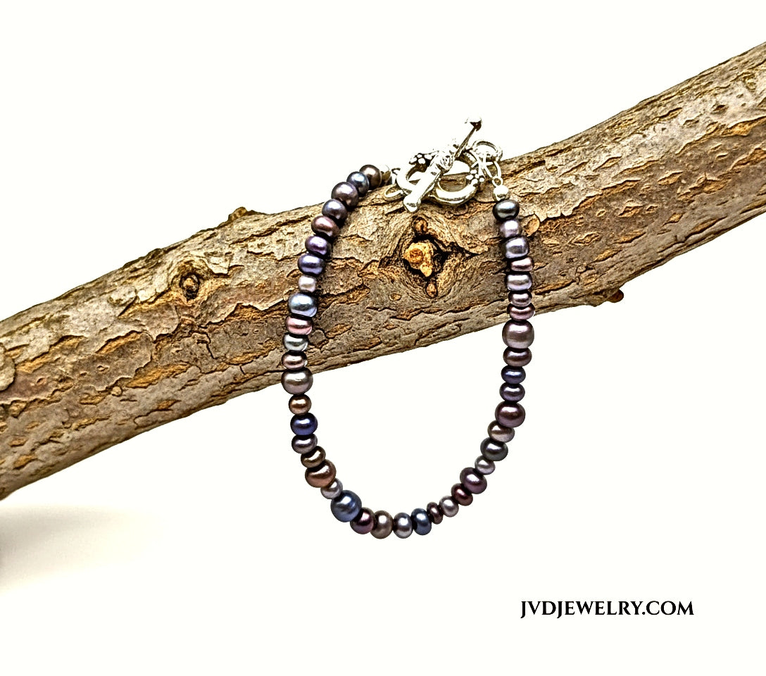 Colorful Pearl Bracelet - Silver Heart Toggle Clasp | Jvdesigner
