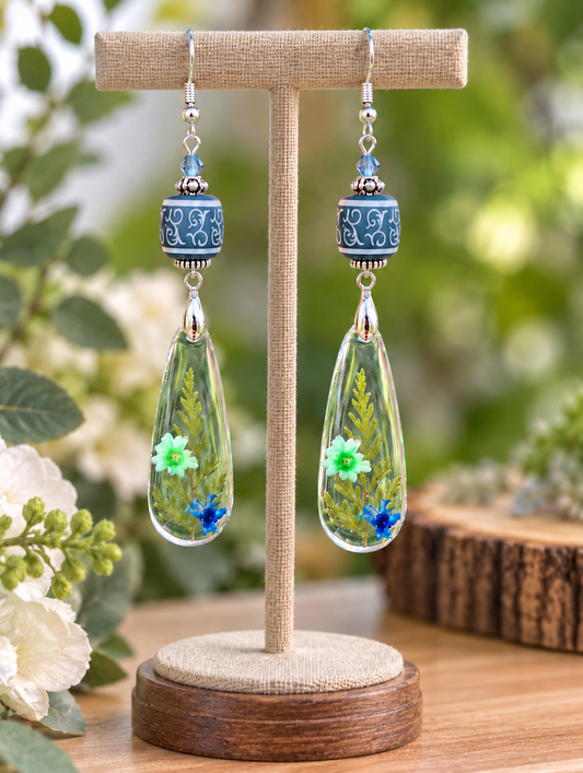 Blue Boho Dried Flower Resin Teardrop Earrings – Hypoallergenic, 3.75 in