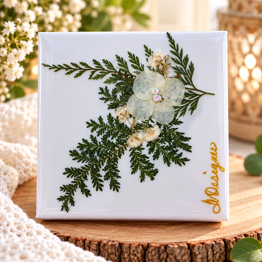 Handmade white & green floral dried flower gift box