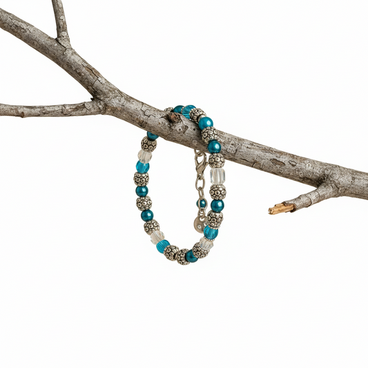Chic Southwestern Turquoise & Silver Accent Bracelet